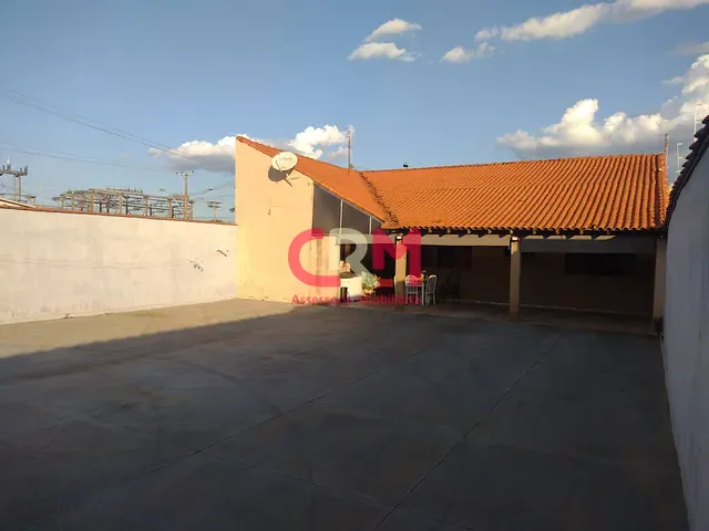 Casa com 390m² 2 quartos e 1 banheiro, à venda, no bairro Conjunto Residencial Ipiranga em Taquaritinga