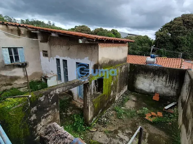 Casa com 353m² 2 quartos e 1 banheiro, à venda, no bairro Jardim São Miguel em Bragança Paulista