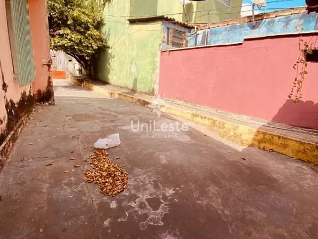 Terreno com 420m², à venda, no bairro Santa Efigênia em Belo Horizonte
