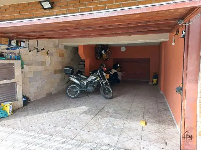 Casa com 125m² 4 quartos e 3 banheiros, à venda, no bairro Santo Antônio em Osasco