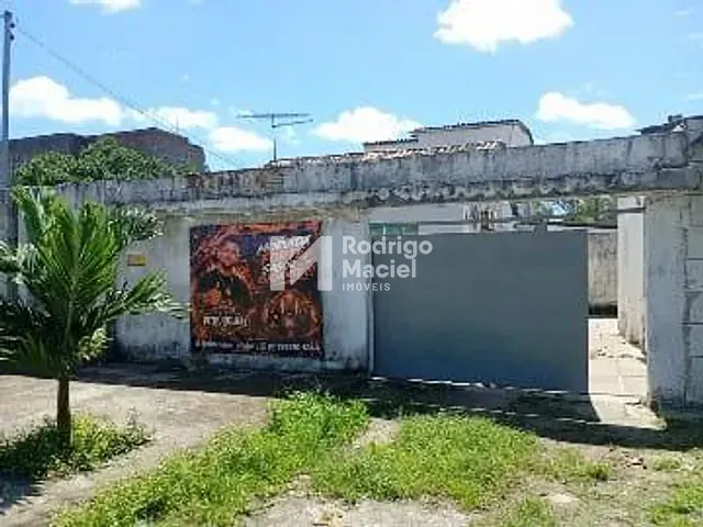 Casa 1 quarto e 1 banheiro, para alugar, no bairro Engenho do Meio em Recife