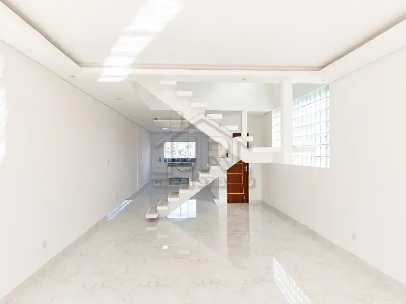 Casa, 4 quartos, 370 m² - Foto 1