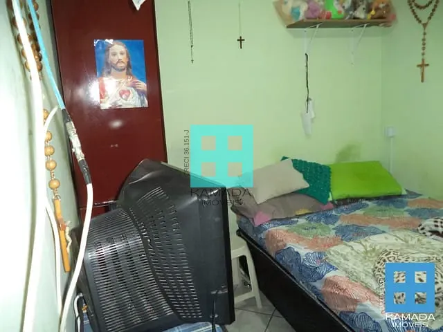 Casa com 1395m² 3 quartos e 3 banheiros, à venda, no bairro Baronesa em Osasco
