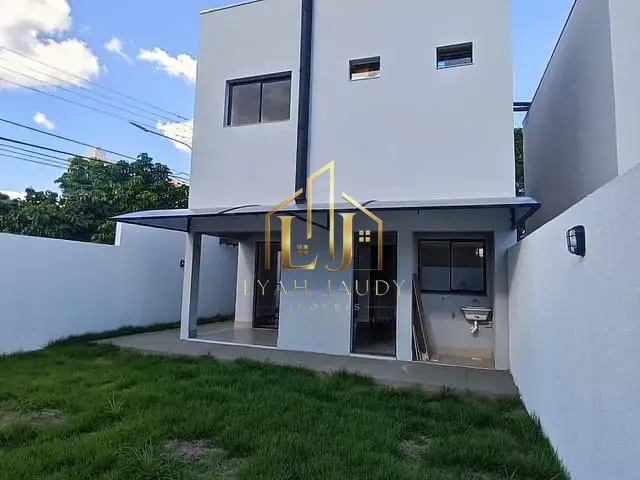Casa com 250m² 3 quartos e 2 banheiros, para alugar, no bairro Jardim Tropical em Cuiabá