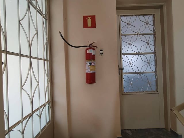 Foto do Apartamento - Apartamento com 3 dormitórios para locação, por R$ 1.250,00/mês – Jardim Floresta - Lavras/MG | Burgarelli Imóveis