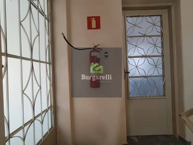 Apartamento 3 quartos e 1 banheiro, para alugar, no bairro Jardim Floresta em Lavras