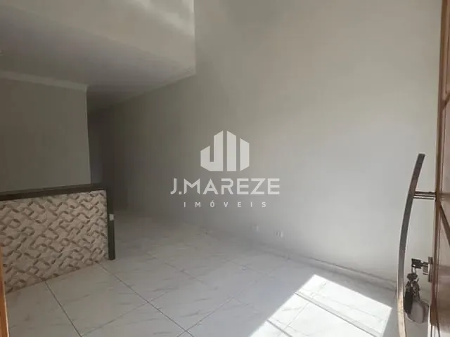 Casa com 155m² 3 quartos e 1 banheiro, à venda, no bairro Núcleo Habitacional Papa João Paulo I em Apucarana