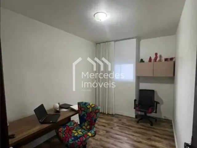 Casa com 750m² 6 quartos e 3 banheiros, à venda, no bairro São João em Itajaí