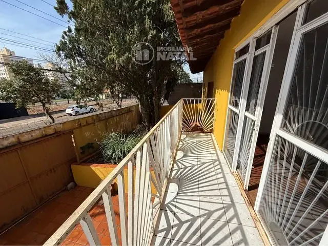 Casa com 209m² 3 quartos e 3 banheiros, à venda, no bairro Vila Siam em Londrina