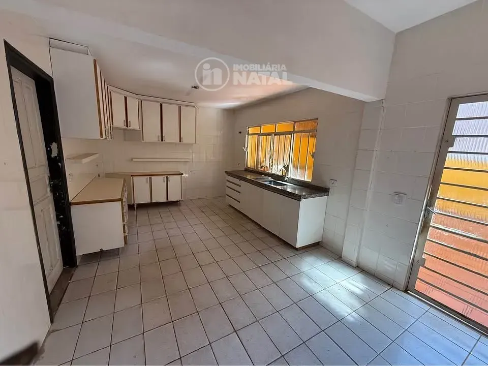 Casa, 3 quartos, 209 m² - Foto 6