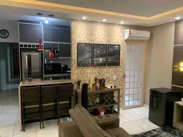 Casa com 125m² 3 quartos e 1 banheiro, à venda, no bairro Residencial Vila Romana em Londrina