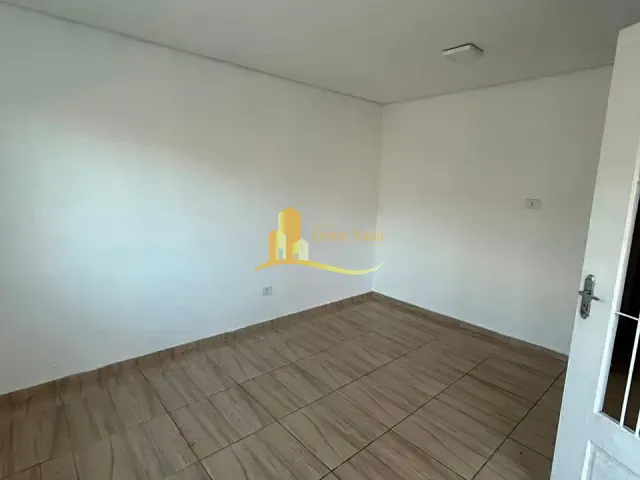 Casa 2 quartos e 1 banheiro, para alugar, no bairro Cidade São Miguel em São Paulo