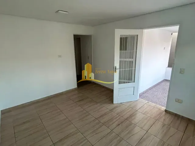 Casa 2 quartos e 1 banheiro, para alugar, no bairro Cidade São Miguel em São Paulo