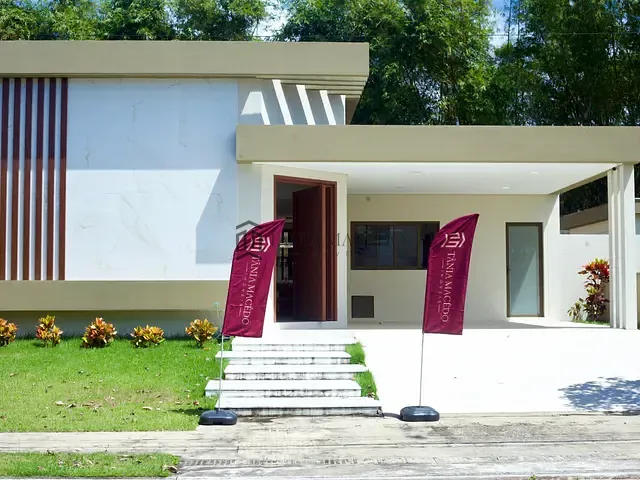 Casa 4 quartos e 4 banheiros, à venda, no bairro Várzea em Recife