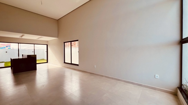 Casa com 252m² 3 quartos e 2 banheiros, à venda, no bairro Centro em São Pedro da Aldeia