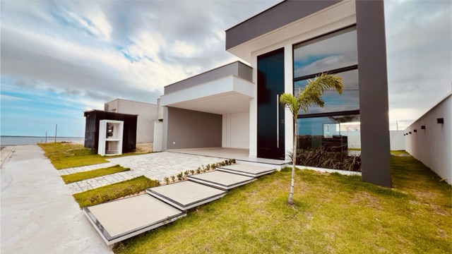 Casa com 252m² 3 quartos e 2 banheiros, à venda, no bairro Centro em São Pedro da Aldeia