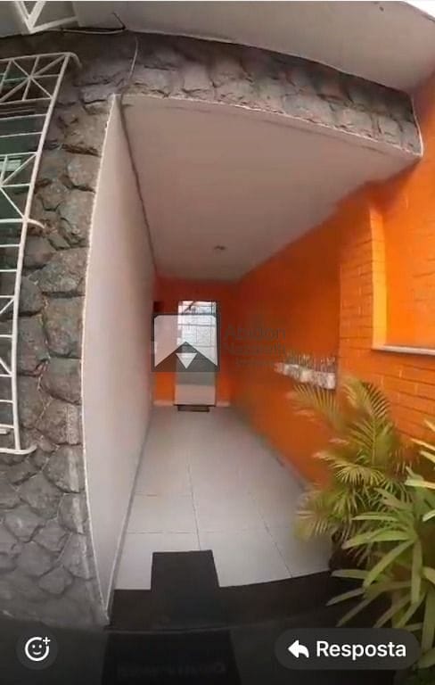 Casa à venda com 4 quartos, 200m² - Foto 30