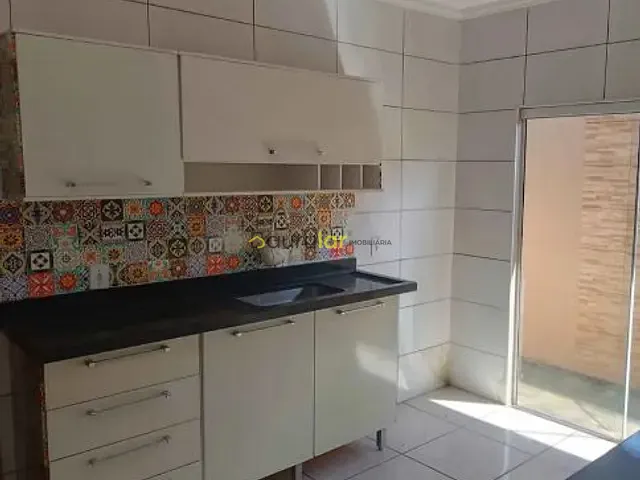 Casa com 150m² 2 quartos e 2 banheiros, à venda, no bairro Parque Giansante em Bauru