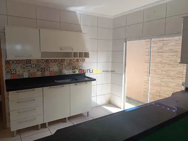 Casa com 150m² 2 quartos e 2 banheiros, à venda, no bairro Parque Giansante em Bauru