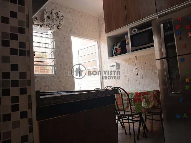 Casa 2 quartos e 1 banheiro, à venda, no bairro Vila São Paulo em Mogi das Cruzes