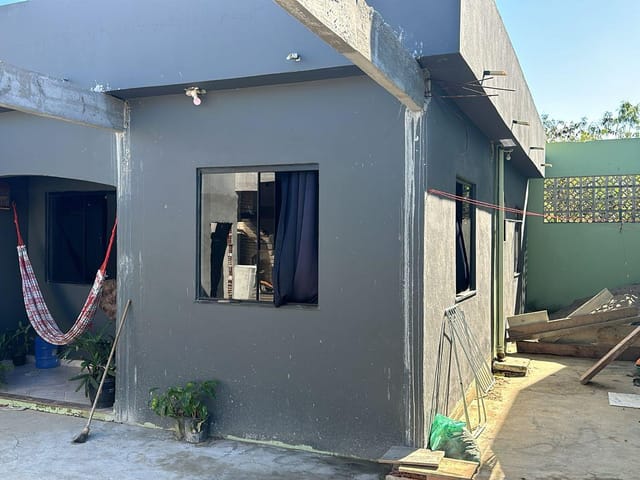 Casa com 208m² 2 quartos e 1 banheiro, à venda, no bairro Parque Santo Antônio em Campos dos Goytacazes