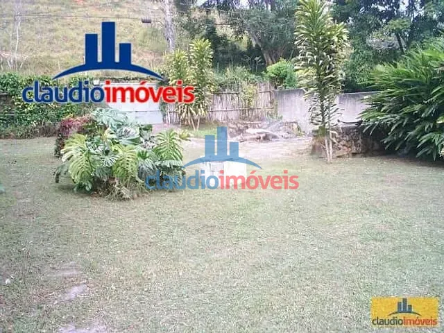 Casa 2 quartos e 3 banheiros, à venda, no bairro Centro em Rio Claro