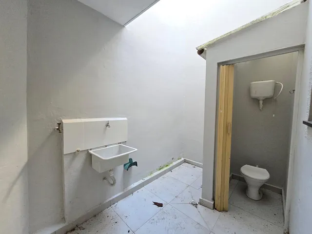 Casa 2 quartos e 2 banheiros, à venda, no bairro Conjunto Habitacional São Sebastião em Mogi das Cruzes