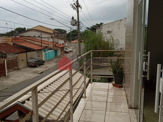 Casa com 290m², à venda, no bairro Alto do Cardoso em Pindamonhangaba