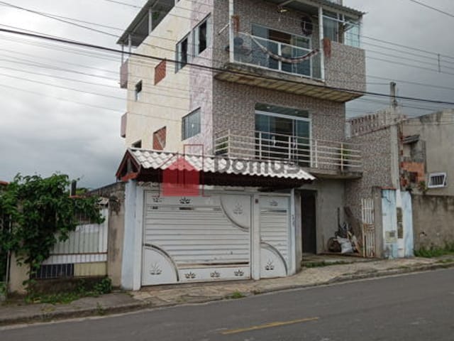 Casa com 290m², à venda, no bairro Alto do Cardoso em Pindamonhangaba