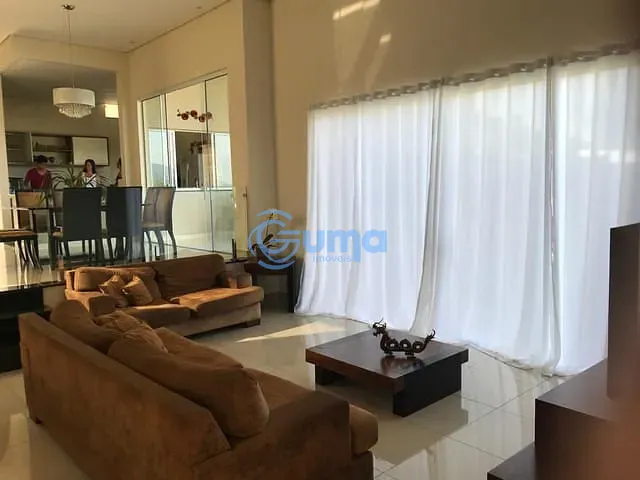 Casa com 600m² 3 quartos e 5 banheiros, à venda, no bairro Condomínio Jardim Flamboyan em Bragança Paulista