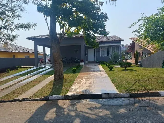 Casa com 600m² 4 quartos e 4 banheiros, à venda, no bairro Jardim Haras Bela Vista em Vargem Grande Paulista
