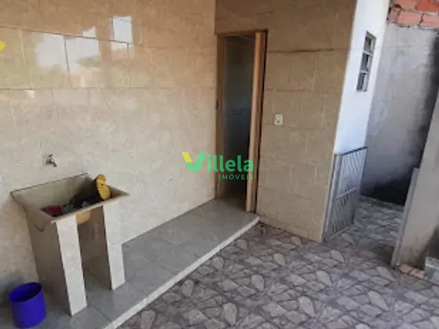 Casa com 102m² 2 quartos e 2 banheiros, à venda, no bairro Village em Itaquaquecetuba