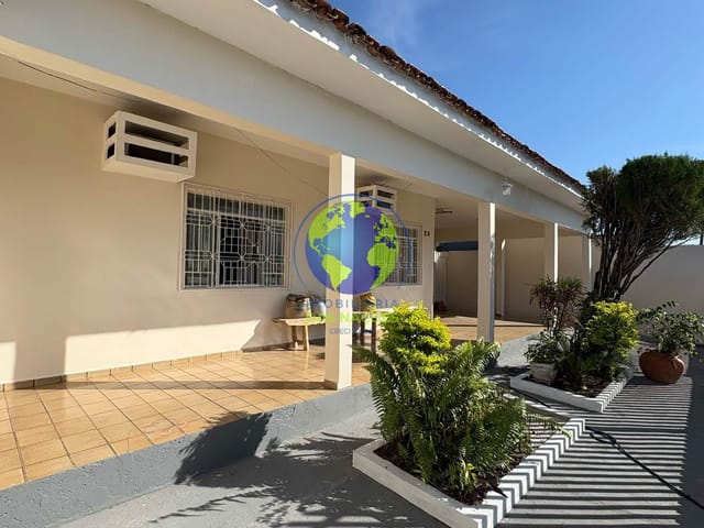 Casa com 280m² 3 quartos e 2 banheiros, à venda, no bairro Morada da Serra em Cuiabá