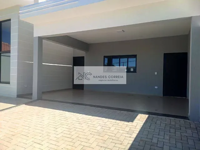 Casa 3 quartos e 3 banheiros, à venda, no bairro Jardim Caviúna em Rolândia