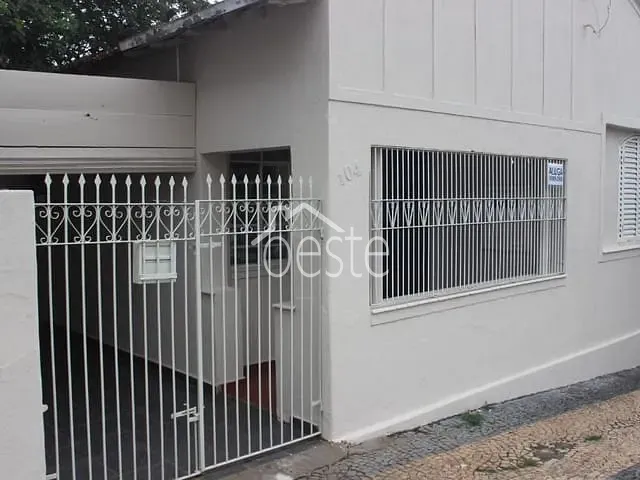 Casa com 125m² 3 quartos e 1 banheiro, à venda, no bairro Centro em Santa Bárbara D'Oeste