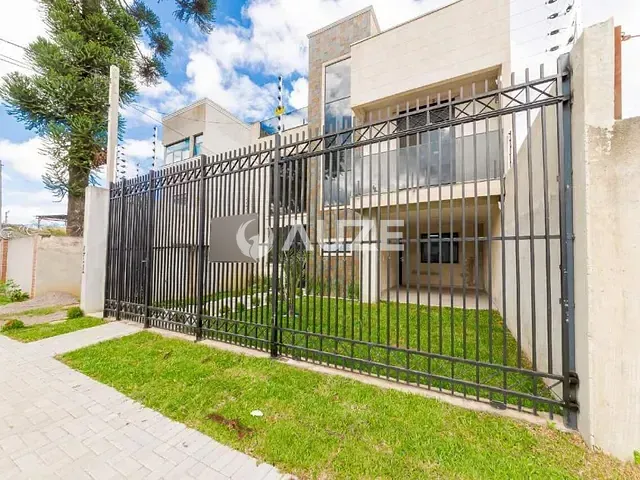 Casa com 155m² 4 quartos e 4 banheiros, à venda, no bairro Hauer em Curitiba