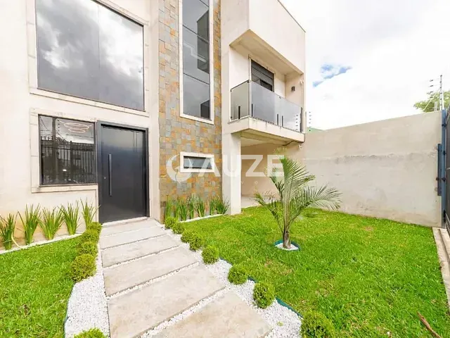 Casa com 155m² 4 quartos e 4 banheiros, à venda, no bairro Hauer em Curitiba
