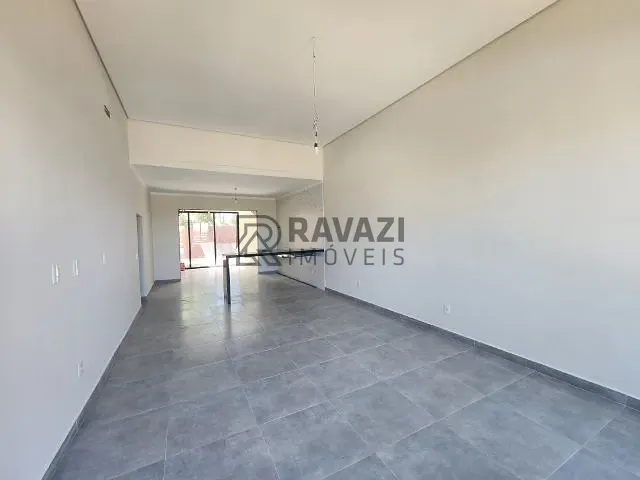 Casa com 250m² 3 quartos e 3 banheiros, à venda, no bairro Quinta das Videiras em Louveira