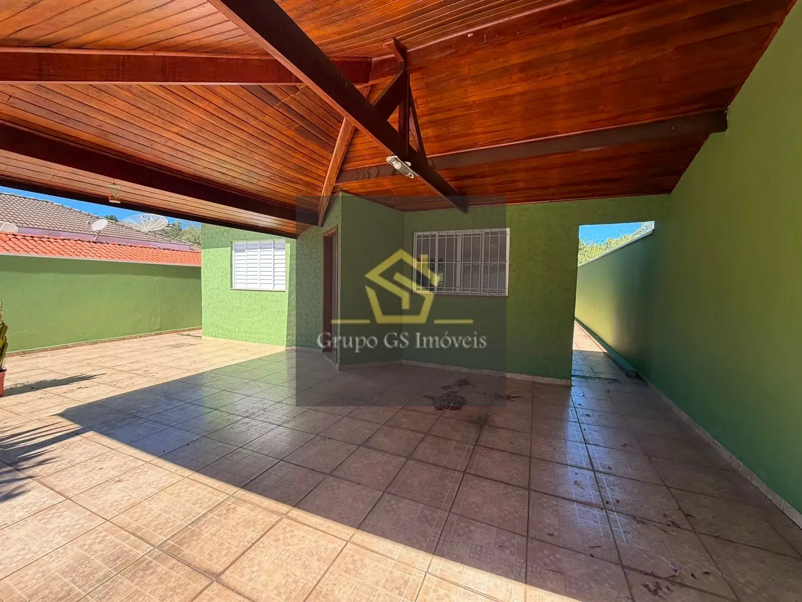 Casa, 2 quartos, 170 m² - Foto 1