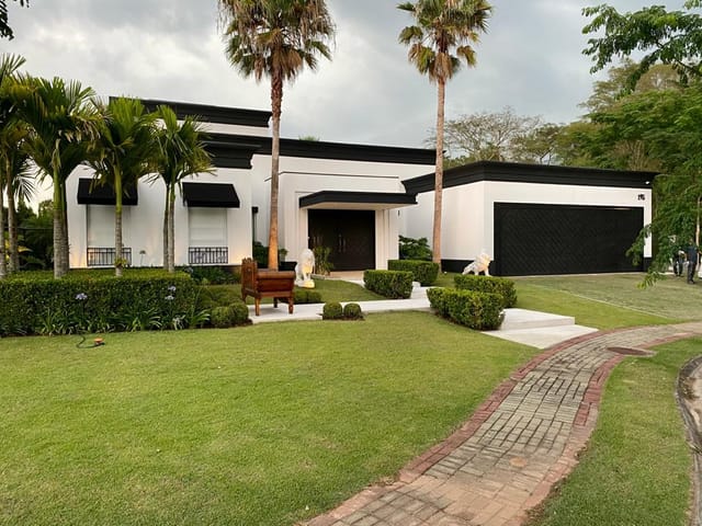 Foto do Casa - Casa com 5 dormitórios à venda, 650 m² por R$ 5.500.000,00 - Condomínio Chácara Serimbura - São José dos Campos/SP | RUSSI IMÓVEIS