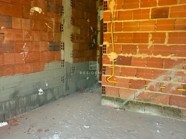 Casa 3 quartos e 2 banheiros, à venda, no bairro Voldac em Volta Redonda