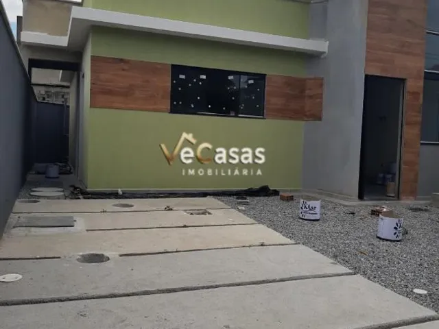 Casa com 120m² 2 quartos e 2 banheiros, à venda, no bairro Maria Turri em Rio das Ostras