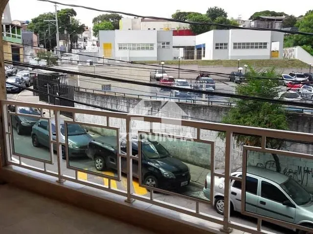 Casa com 266m² 4 quartos e 4 banheiros, à venda, no bairro Jardim Roberto em Osasco