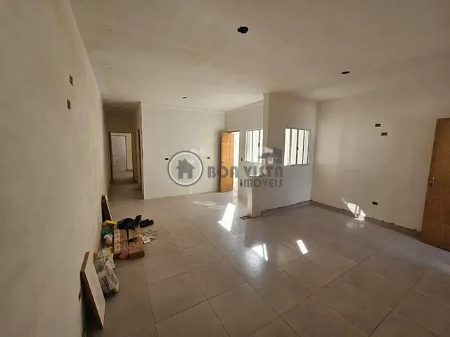 Casa 3 quartos e 1 banheiro, à venda, no bairro Cidade Miguel Badra em Suzano