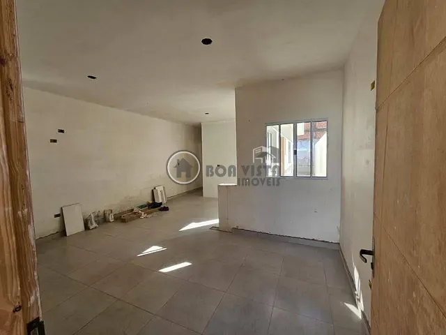 Casa 3 quartos e 1 banheiro, à venda, no bairro Cidade Miguel Badra em Suzano