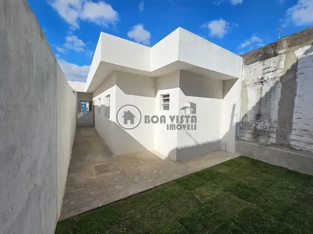Casa 3 quartos e 1 banheiro, à venda, no bairro Cidade Miguel Badra em Suzano