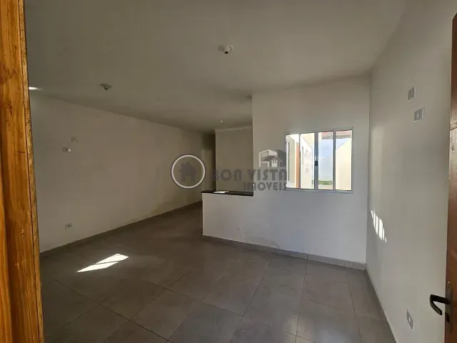 Casa 3 quartos e 1 banheiro, à venda, no bairro Cidade Miguel Badra em Suzano