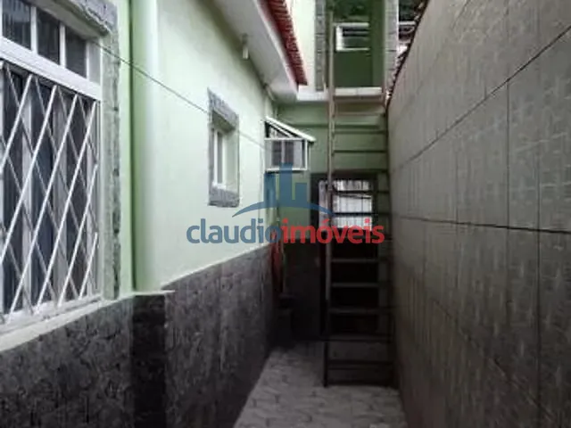 Casa à venda, no bairro Vila Ursulino em Barra Mansa