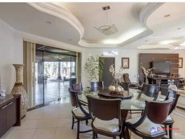 Casa com 2256m² 4 quartos e 5 banheiros, à venda, no bairro Parque Residencial Quinta da Lagoa em Três Lagoas