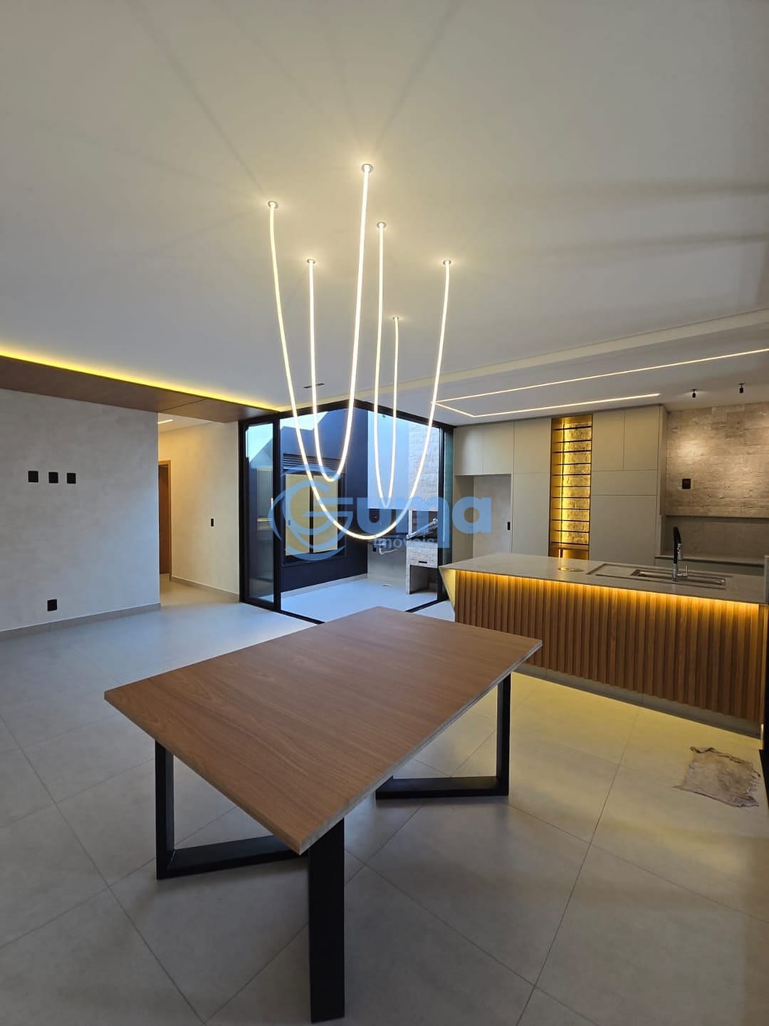 Casa, 3 quartos, 128 m² - Foto 1